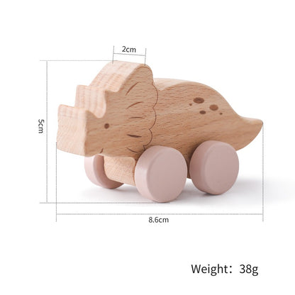 Wooden toy pig with measurements and weight on a white background