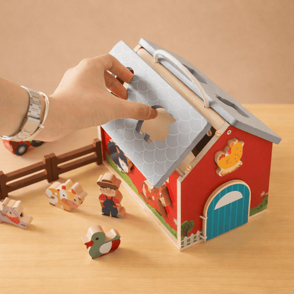 wooden toy animals for imaginative farm roleplay – non-toxic paint finish