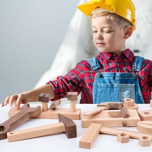 wooden-tool-kit-set-with-box